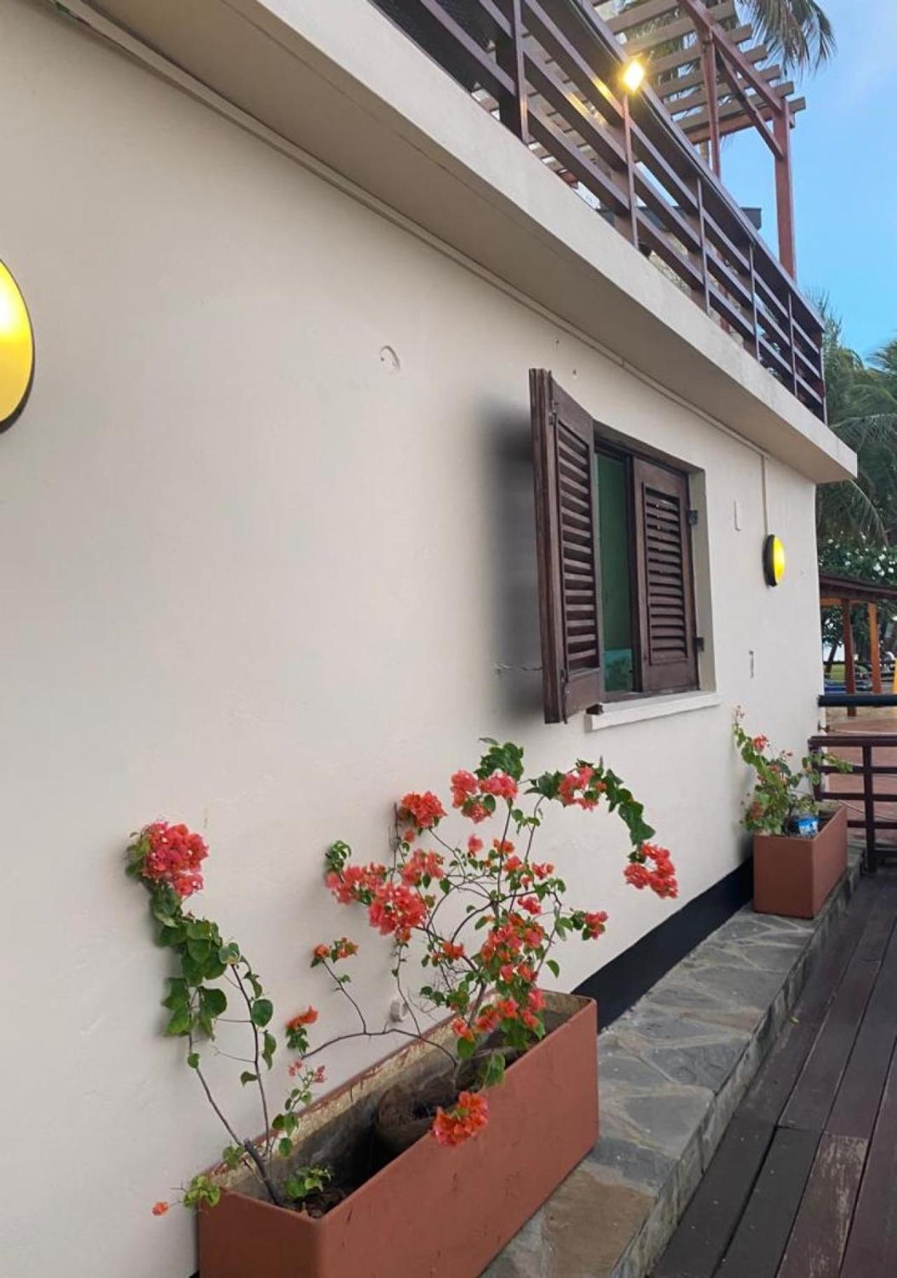 Indiana Beach Apartments Bamburi Exterior foto