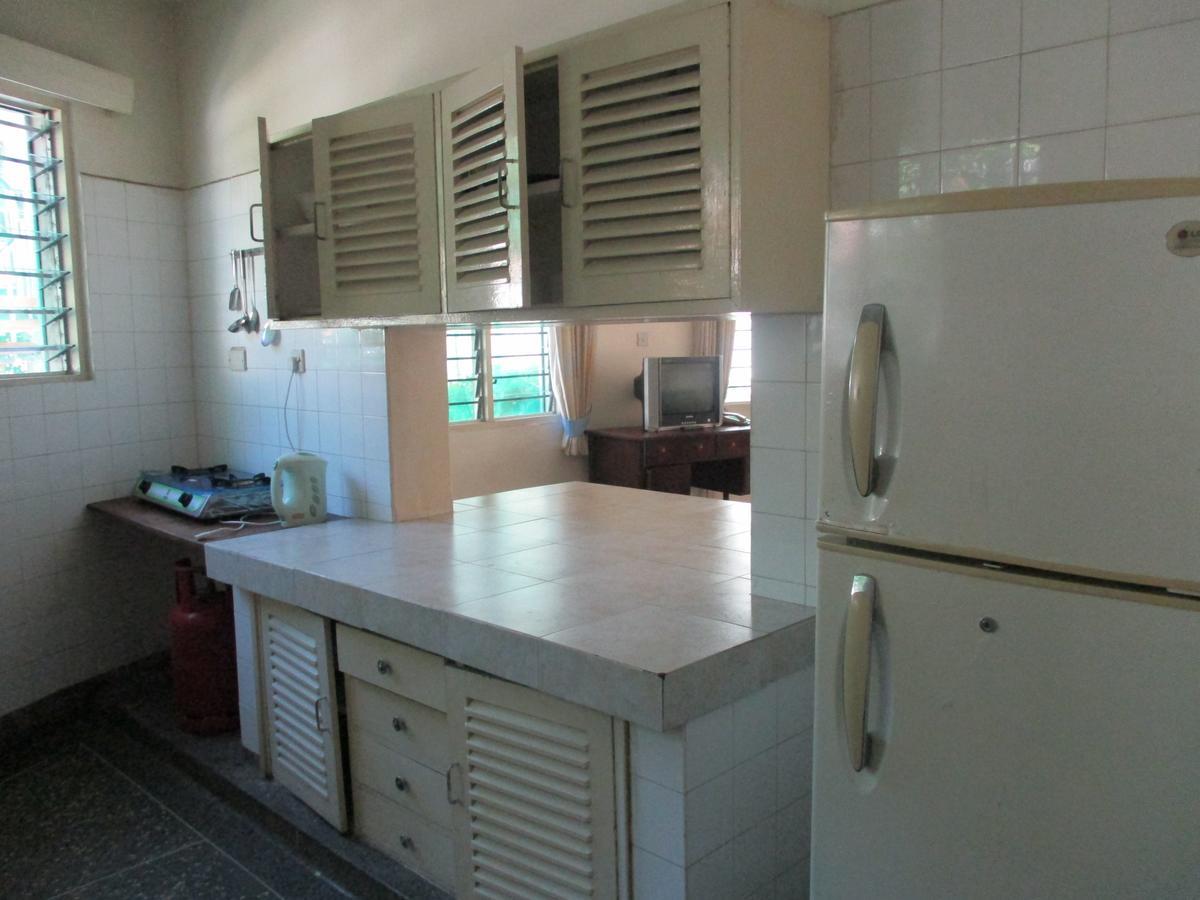 Indiana Beach Apartments Bamburi Exterior foto